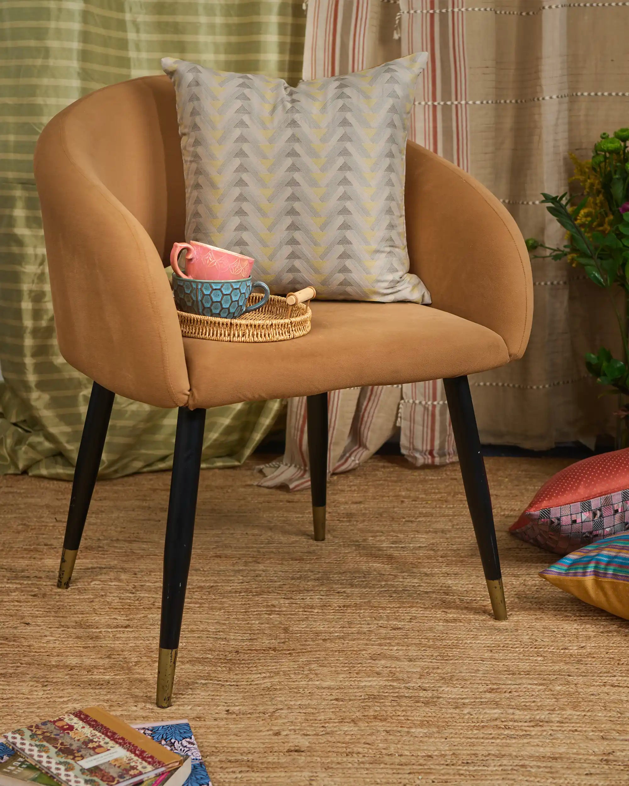 Raina Banarasi Powdi Silk Cotton Cushion Cover