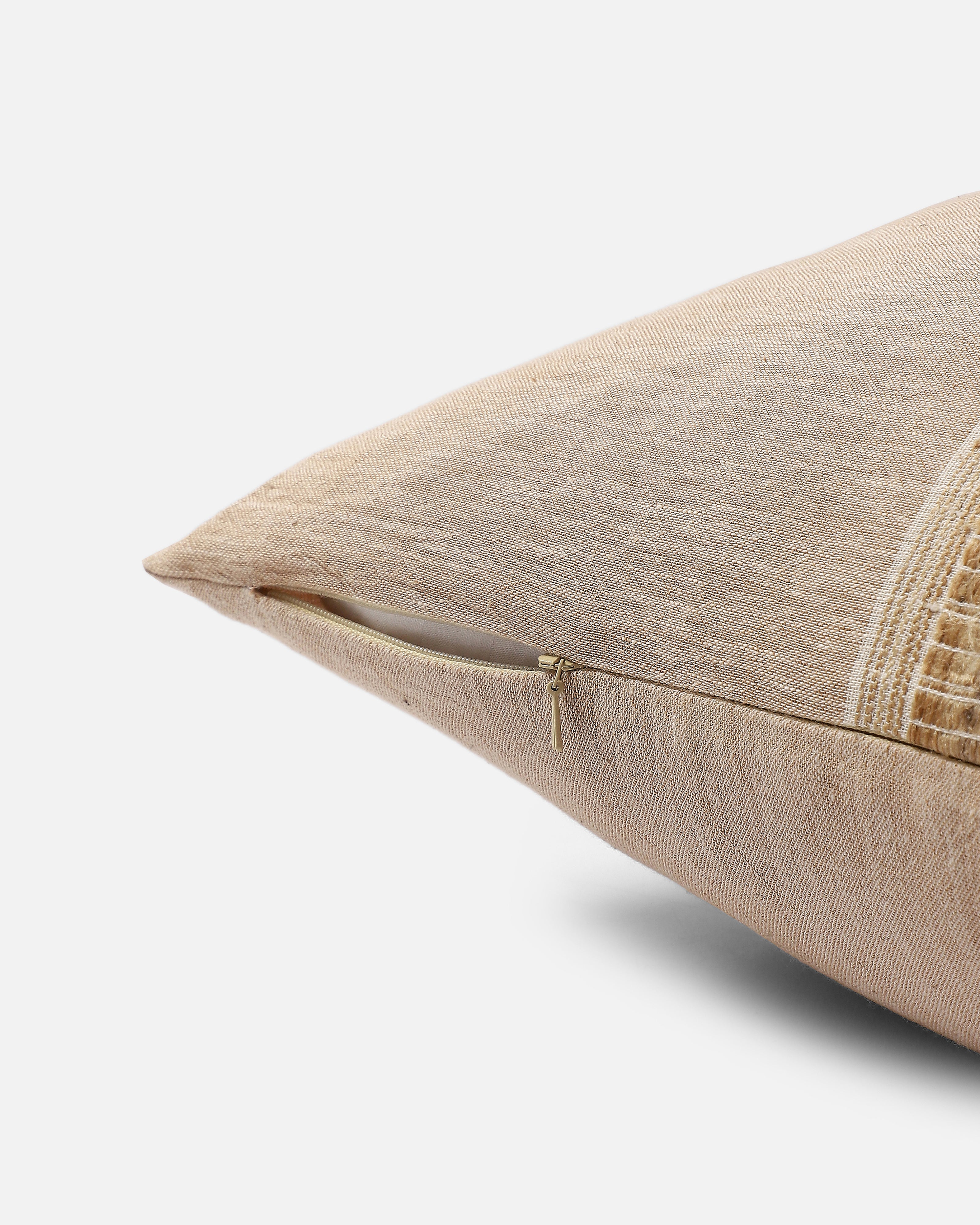 Bidar Bhujodi Extra Weft Cotton Cushion Cover
