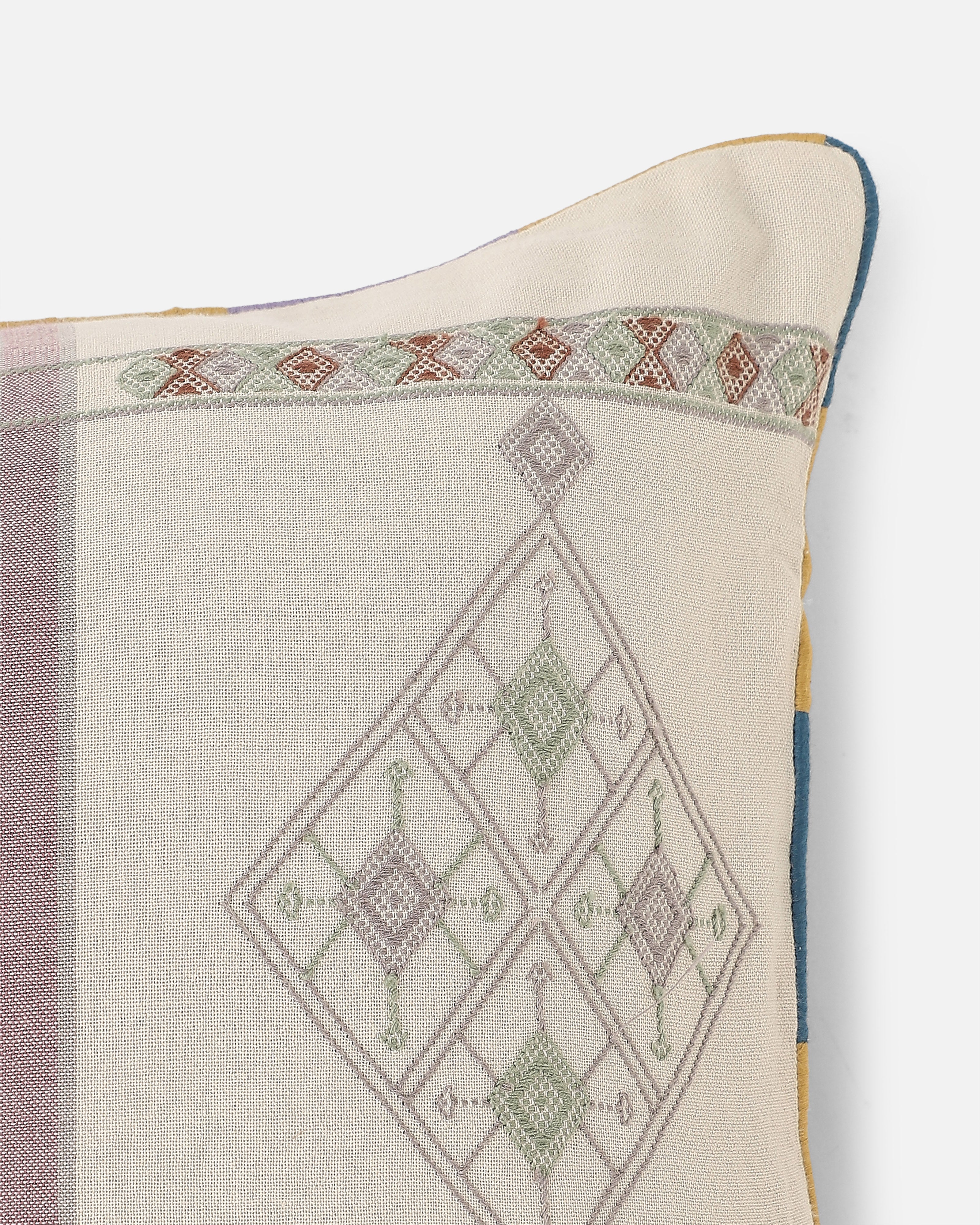 Raaha Bhujodi Extra Weft Cotton Cushion Cover