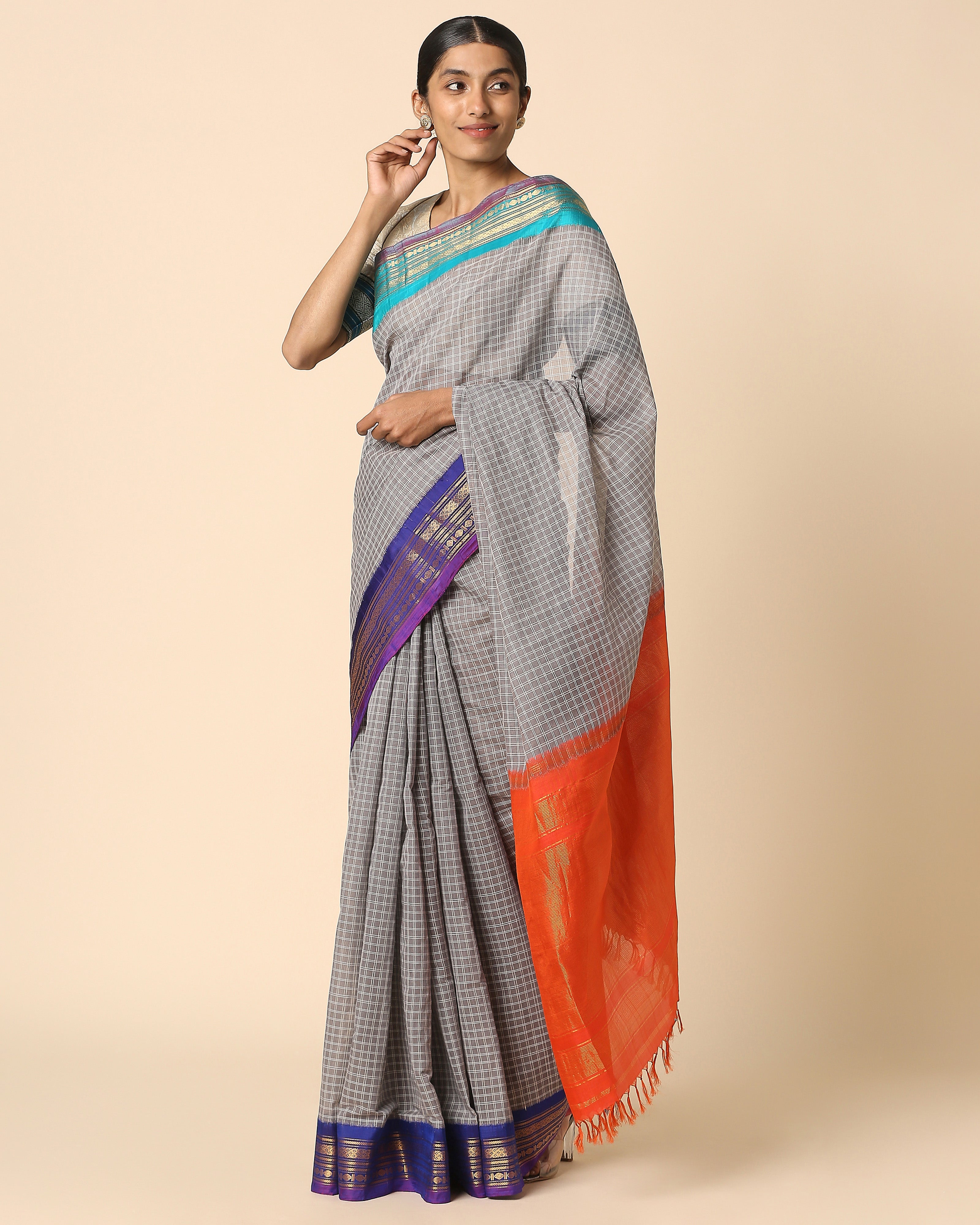 Olisa Gadwal Kuttu Weave Cotton Silk Saree