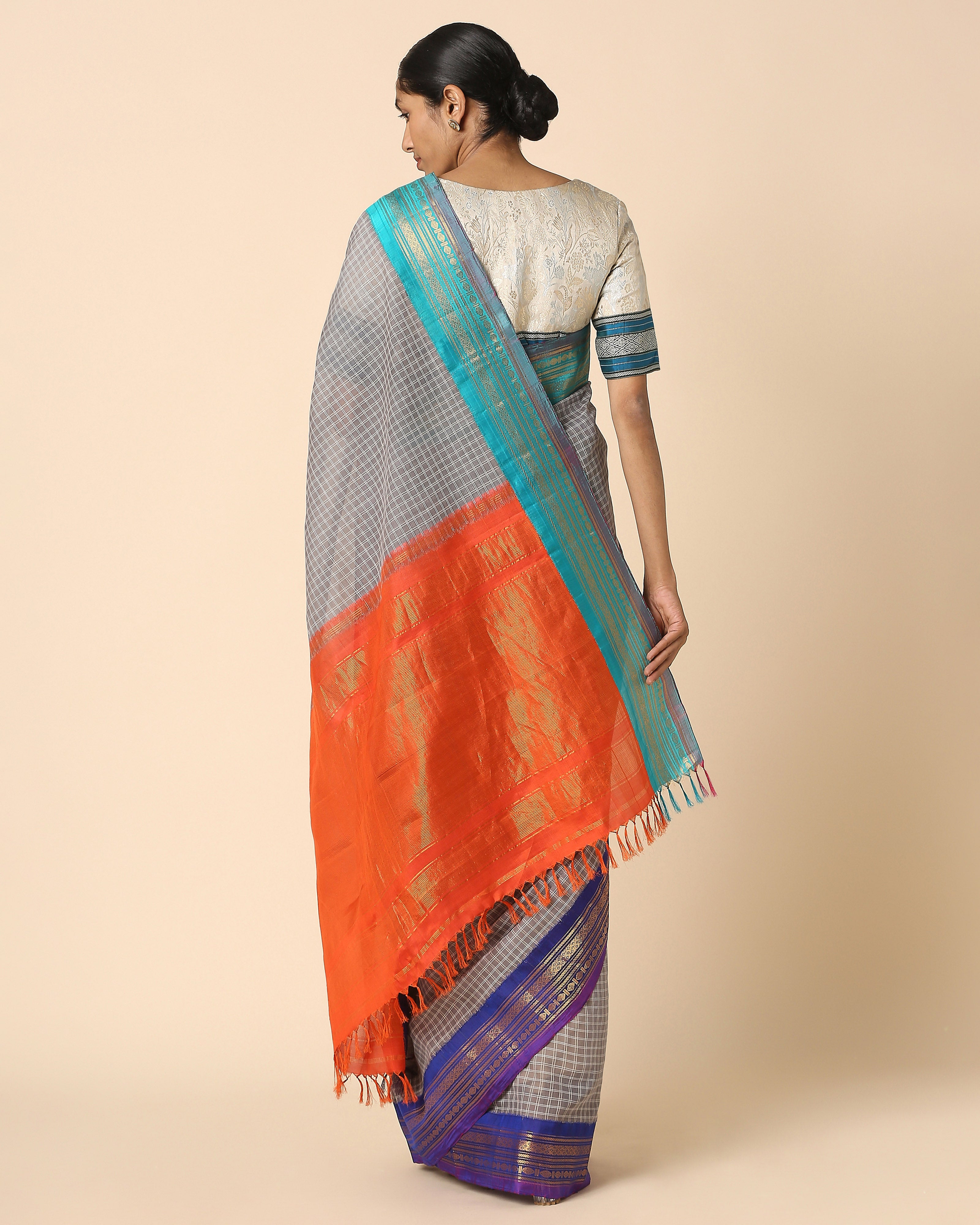 Olisa Gadwal Kuttu Weave Cotton Silk Saree