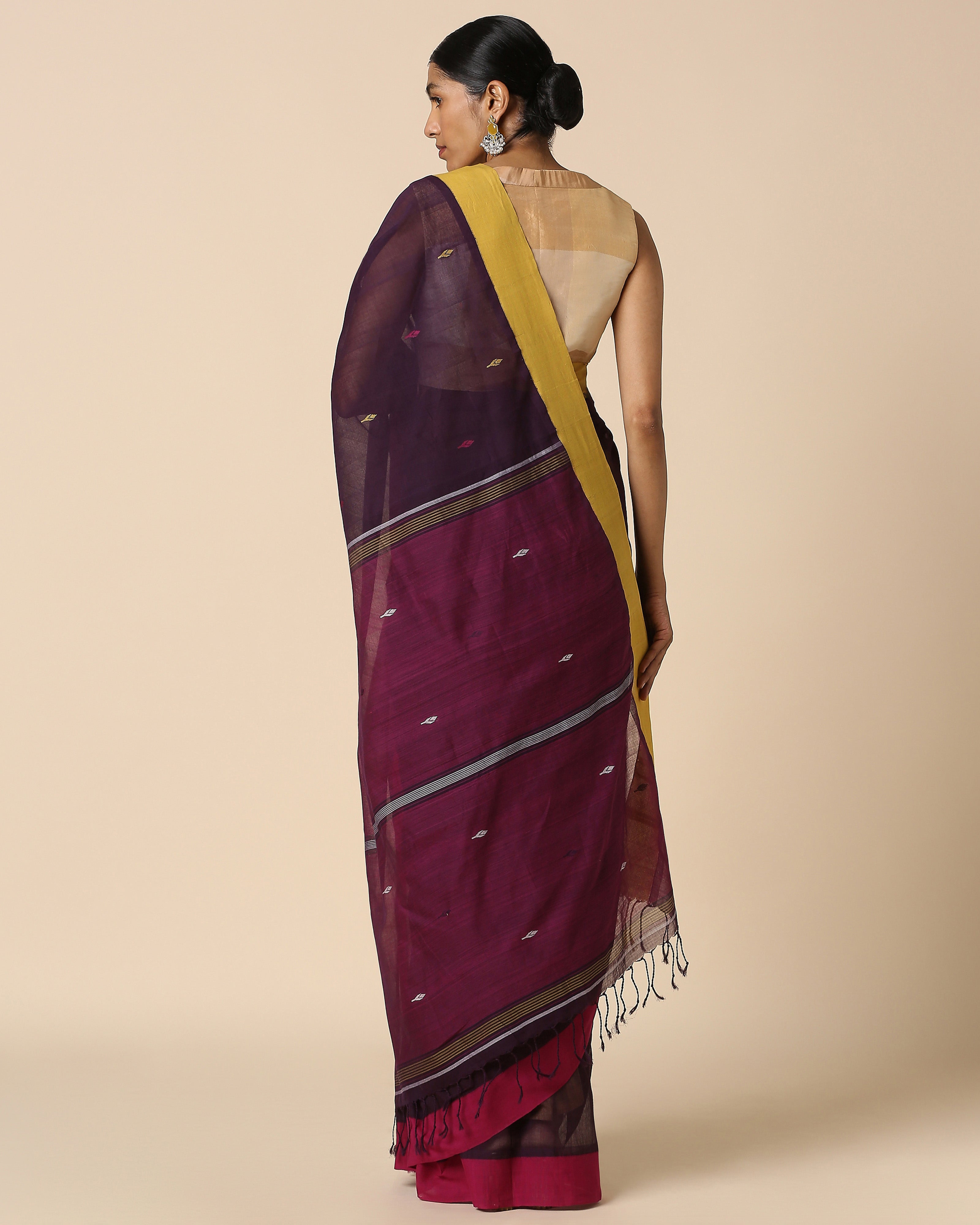Bhanumati Angara Jala Cotton Saree