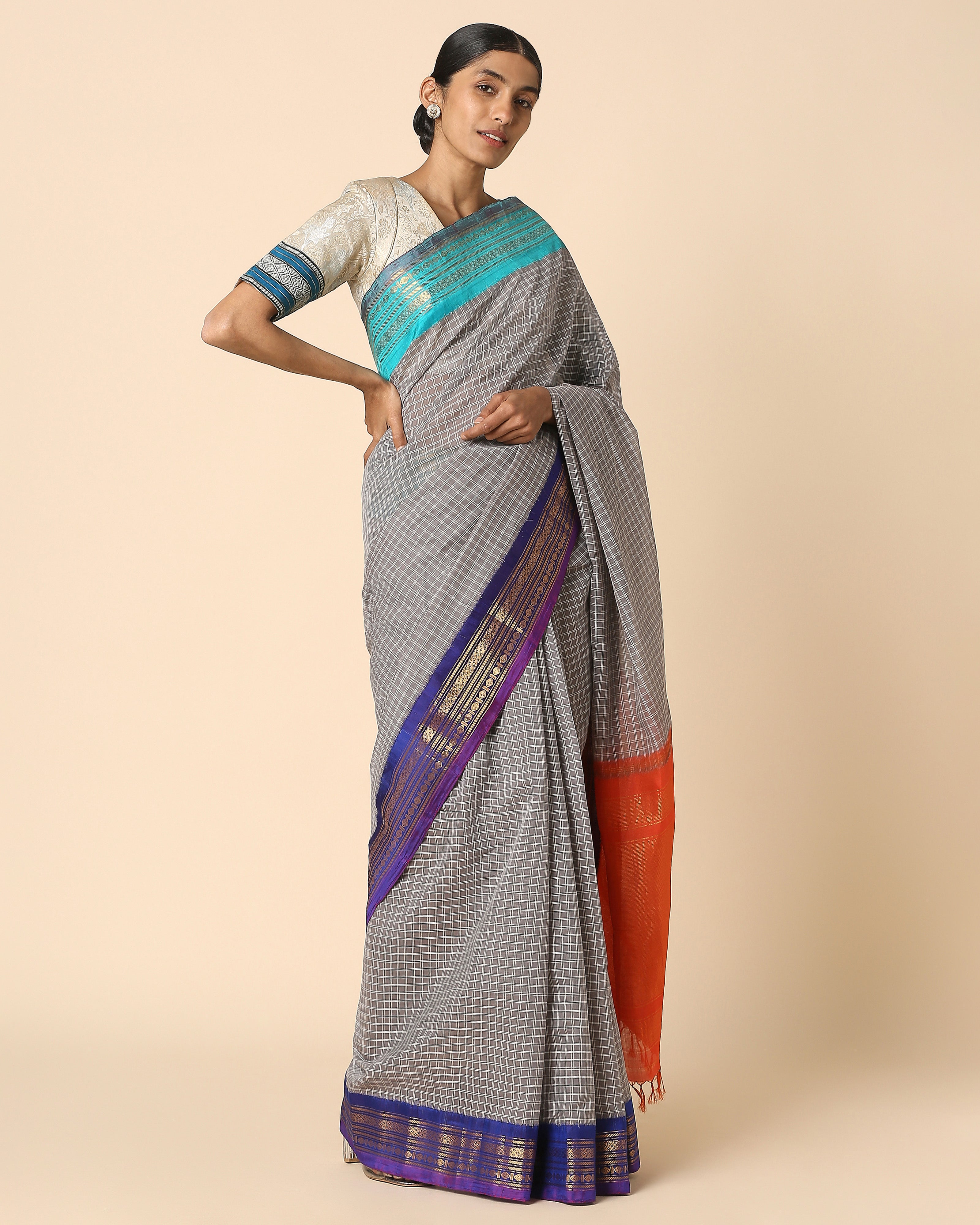Olisa Gadwal Kuttu Weave Cotton Silk Saree