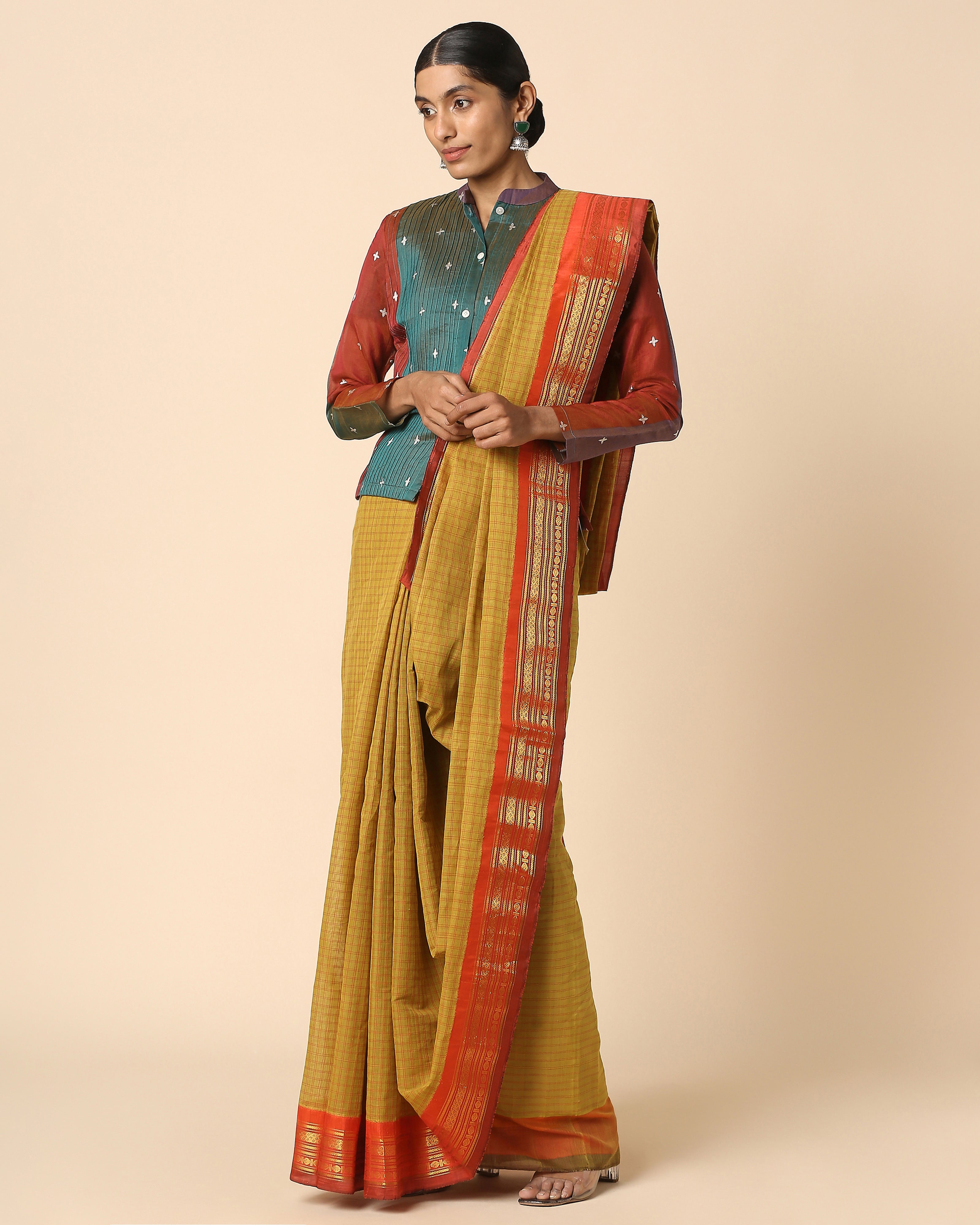 Pratima Gadwal Kuttu Weave Cotton Silk Saree