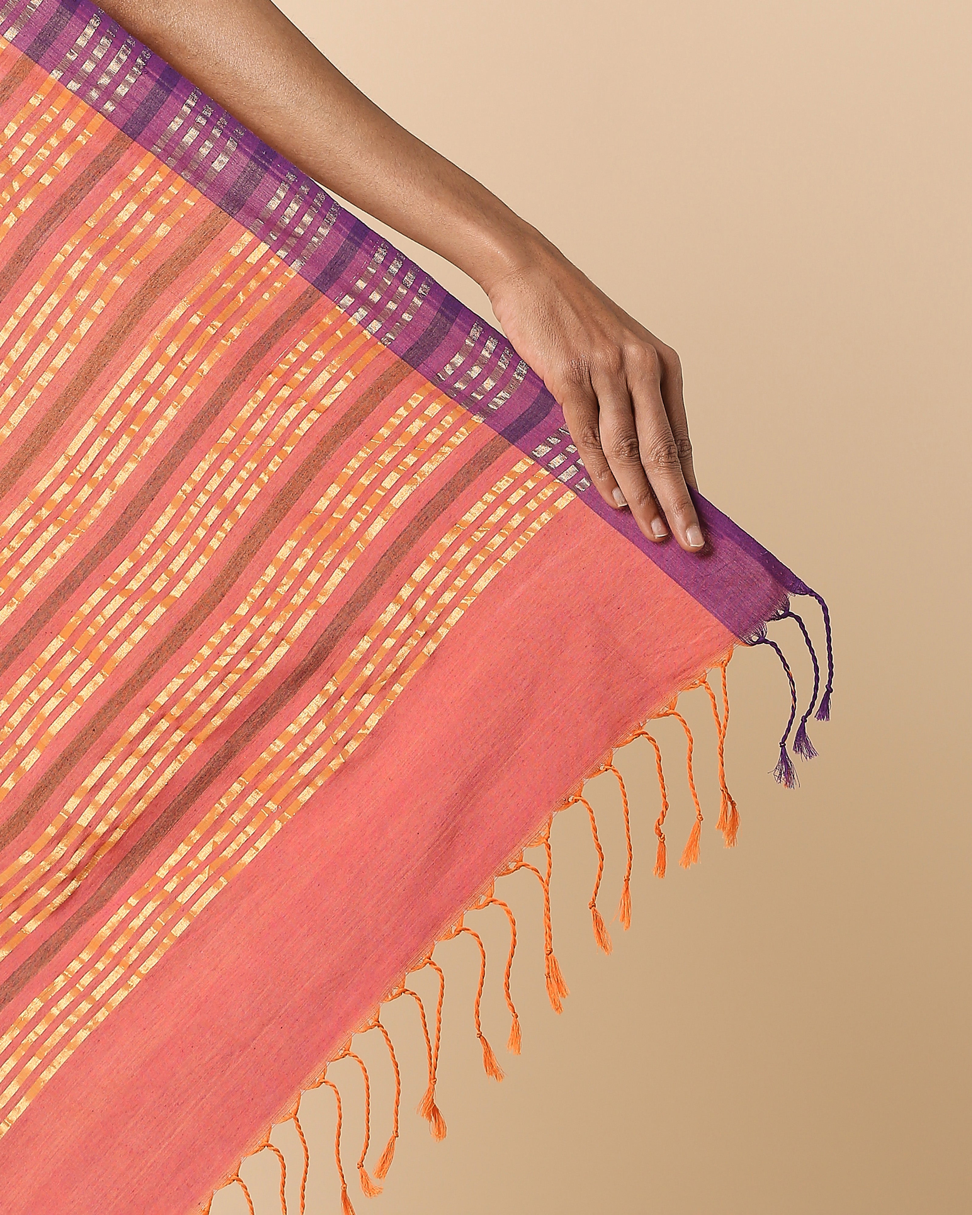 Saavi Pochampally Weft Ikat Cotton Saree