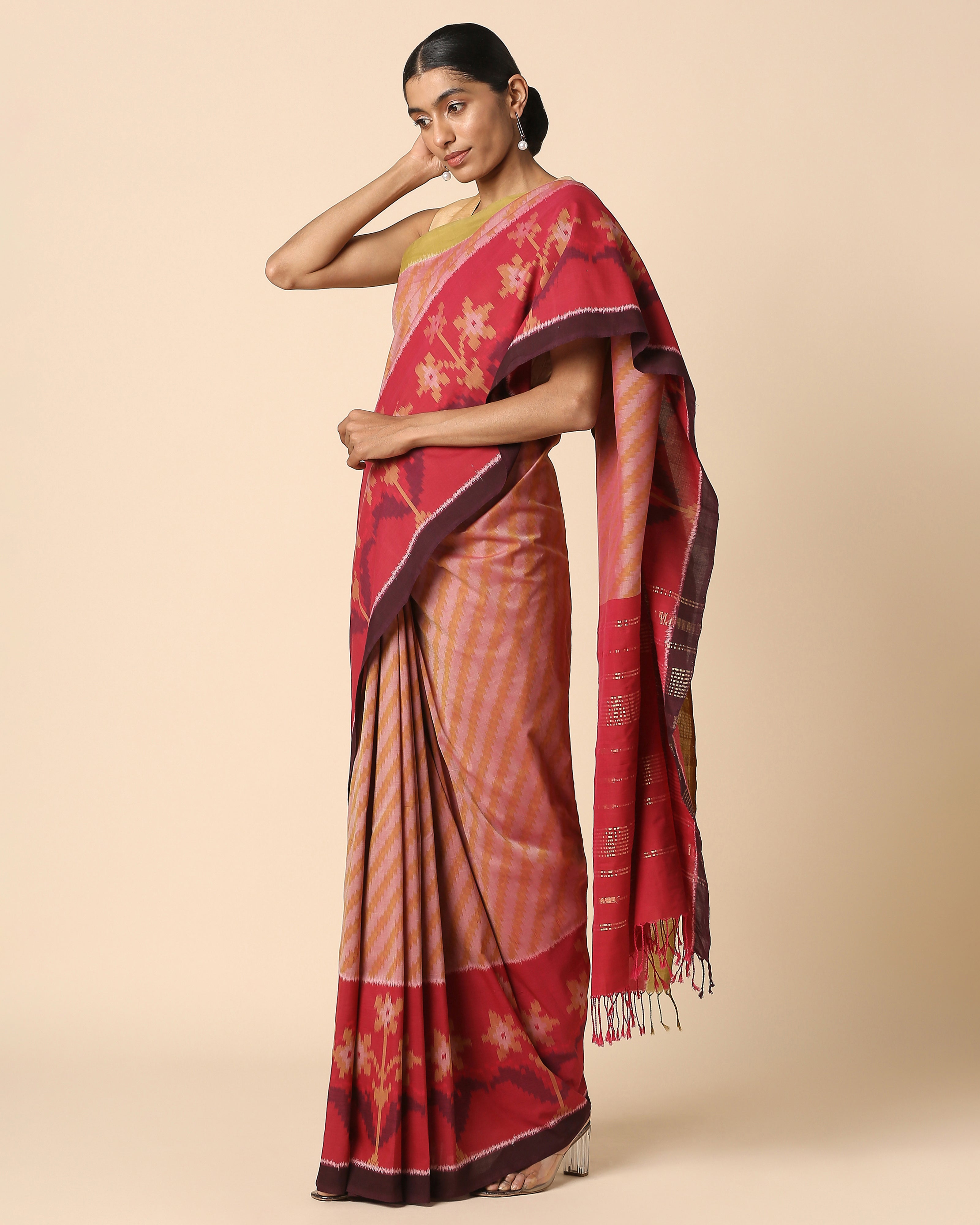 Raaya Pochampally Weft Ikat Cotton Saree
