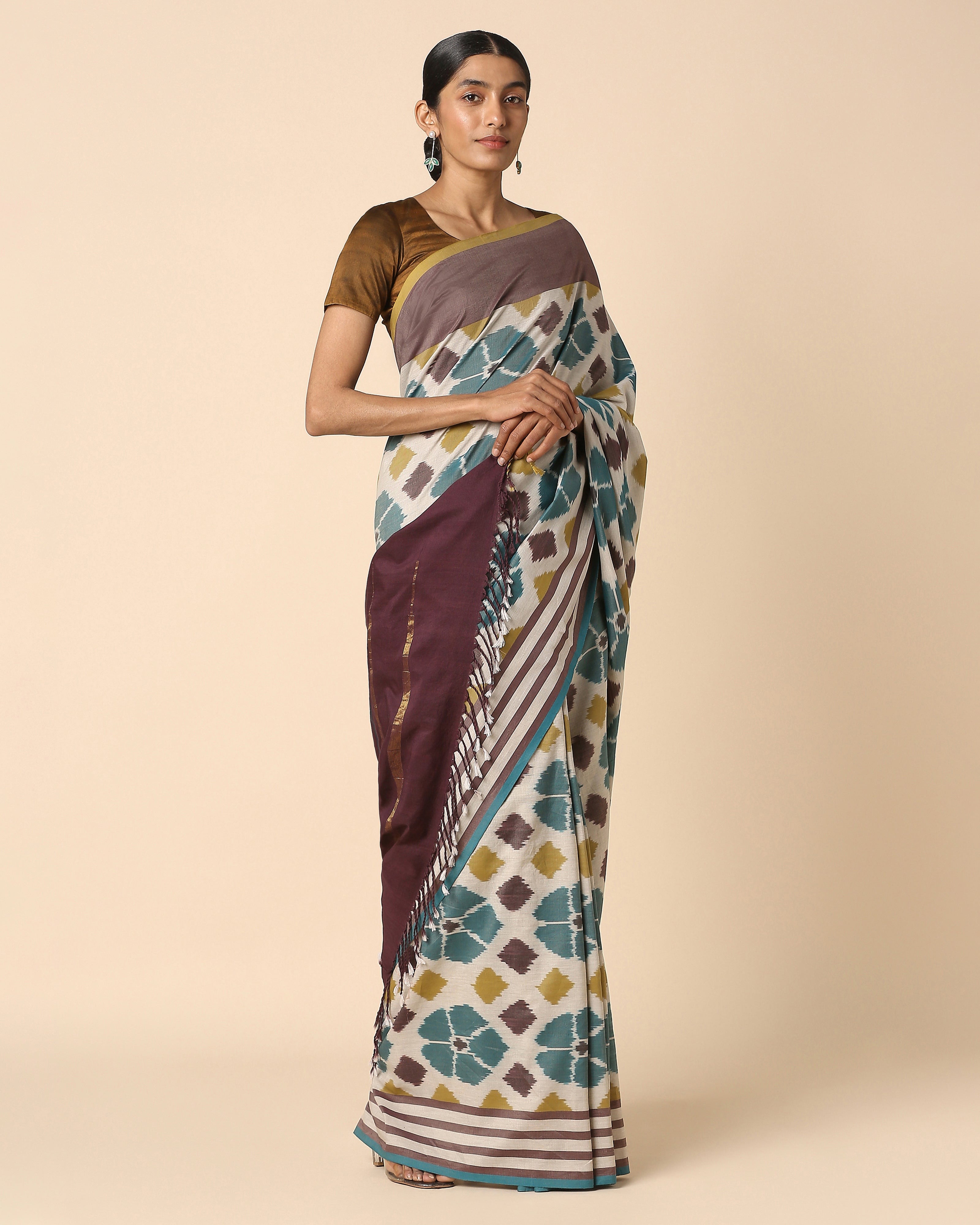 Esta Pochampally Warp Ikat Cotton Saree