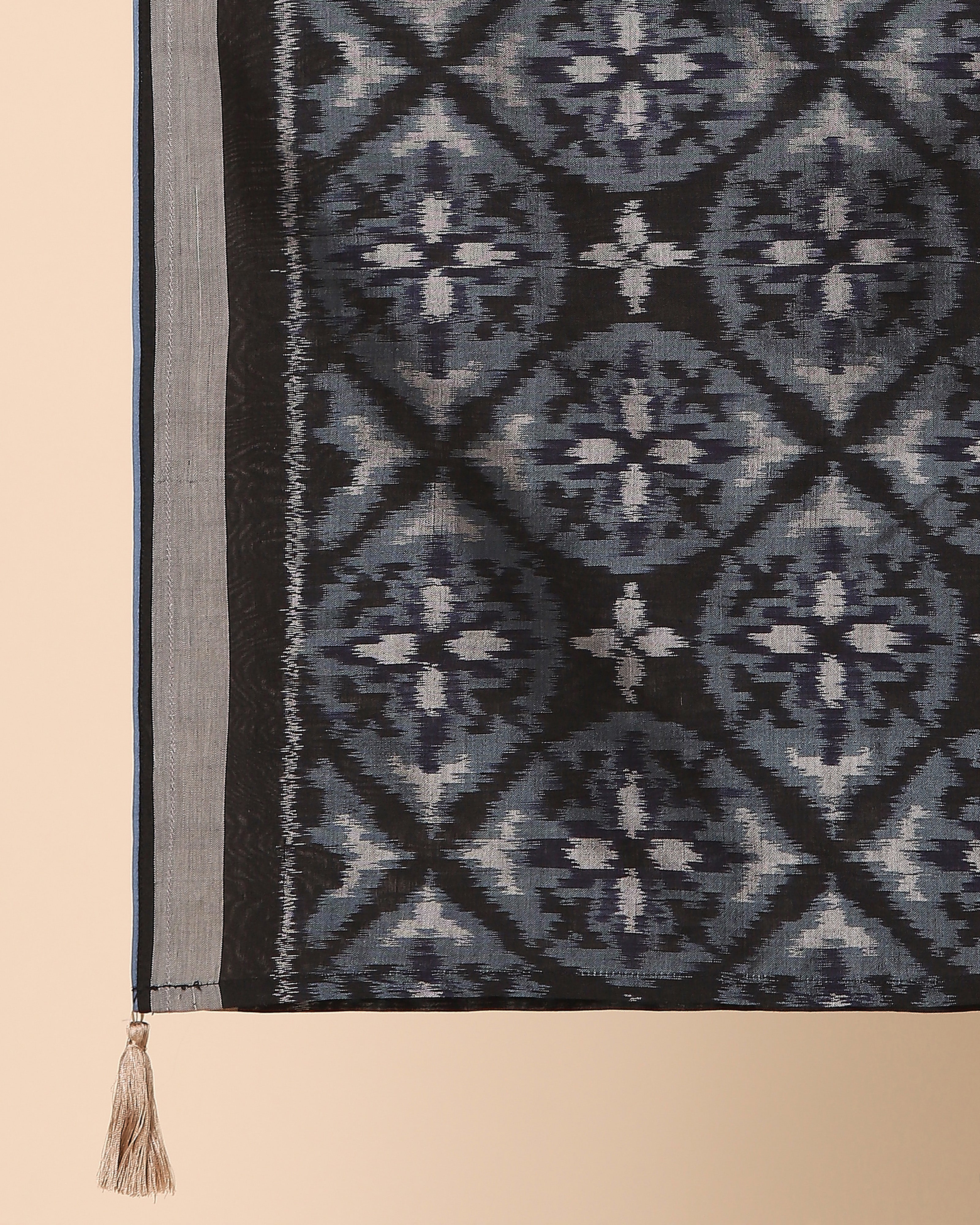Iddha Pochampally Weft Ikat Cotton Silk Stole