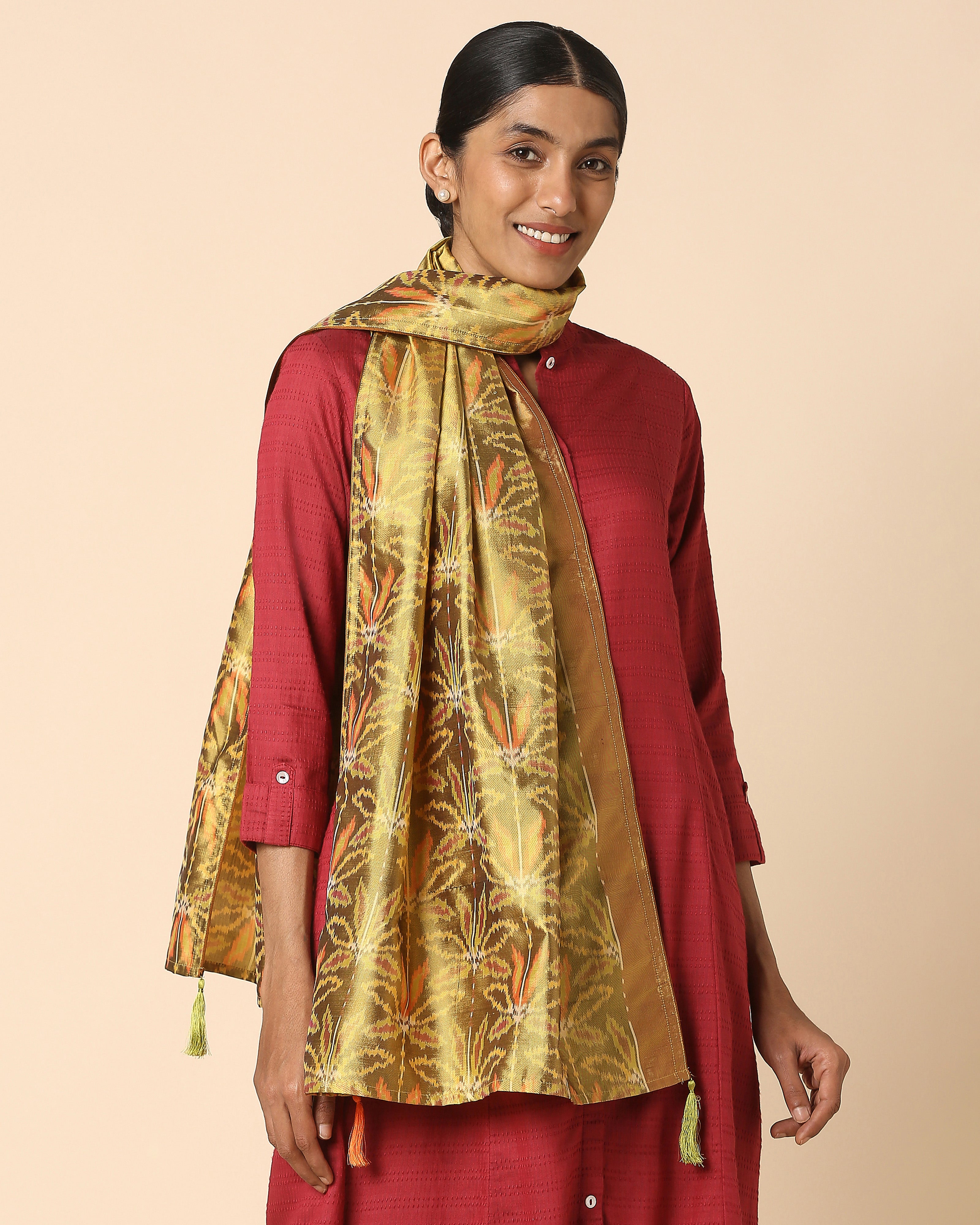 Isana Pochampally Warp Ikat Silk Stole