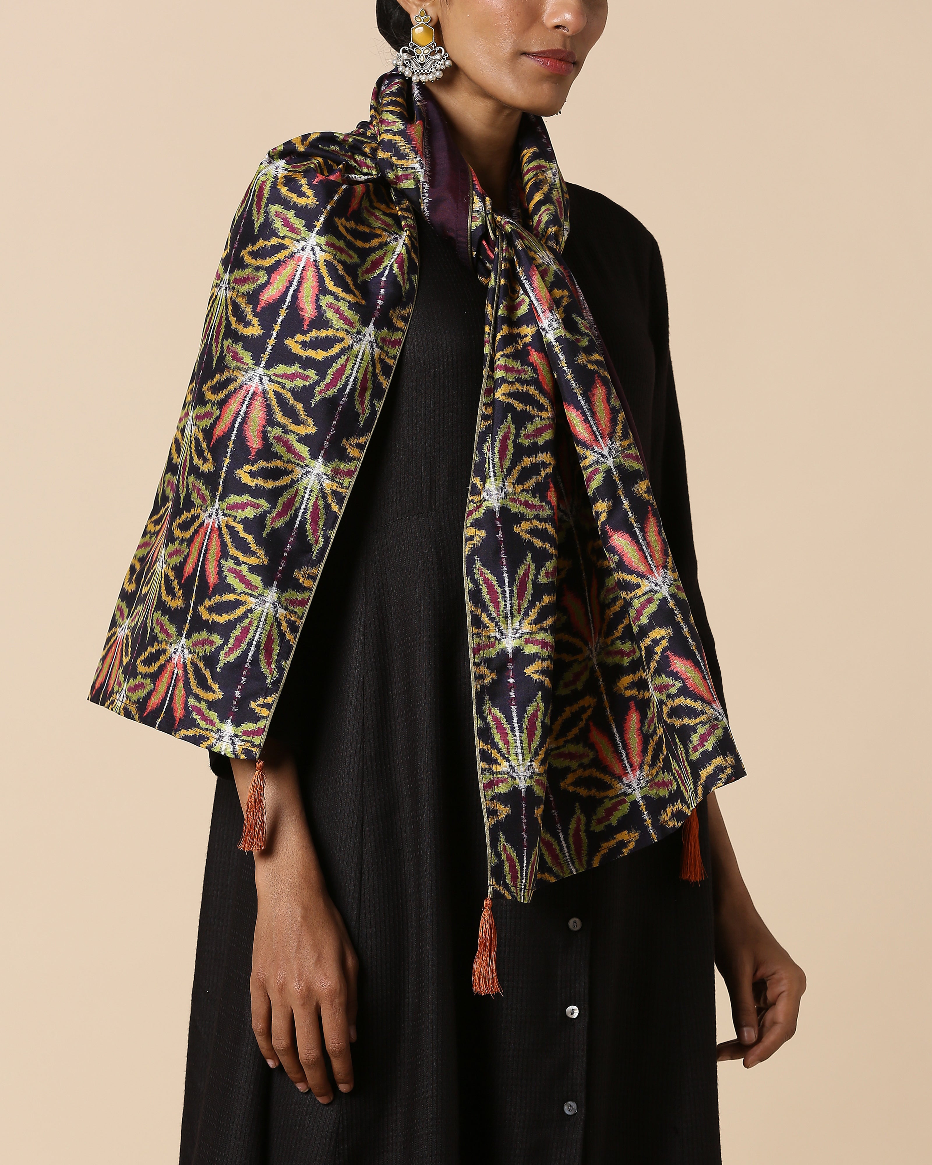 Noyna Pochampally Double Ikat Silk Stole