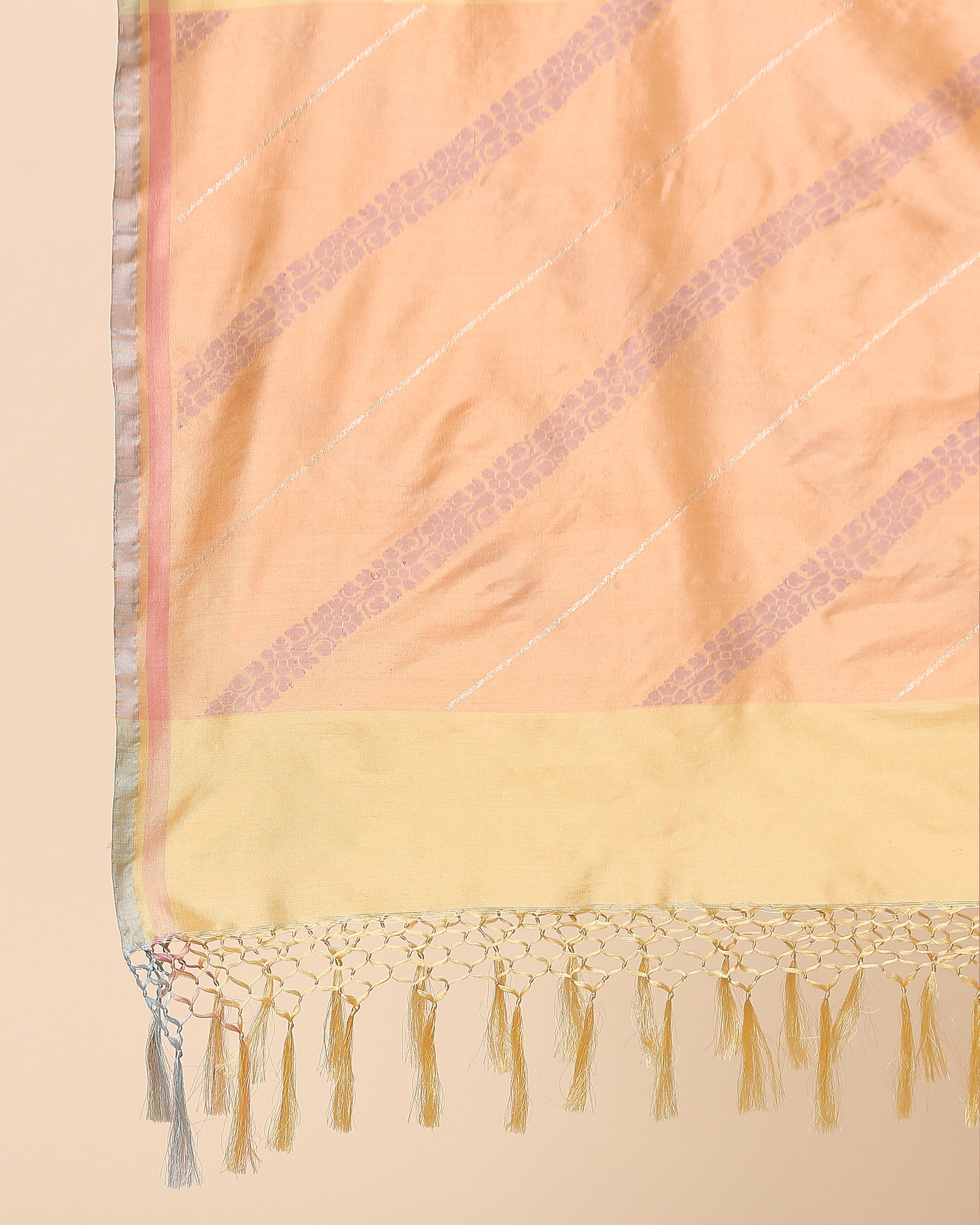 Amazni Banarasi Jamdani Silk Dupatta