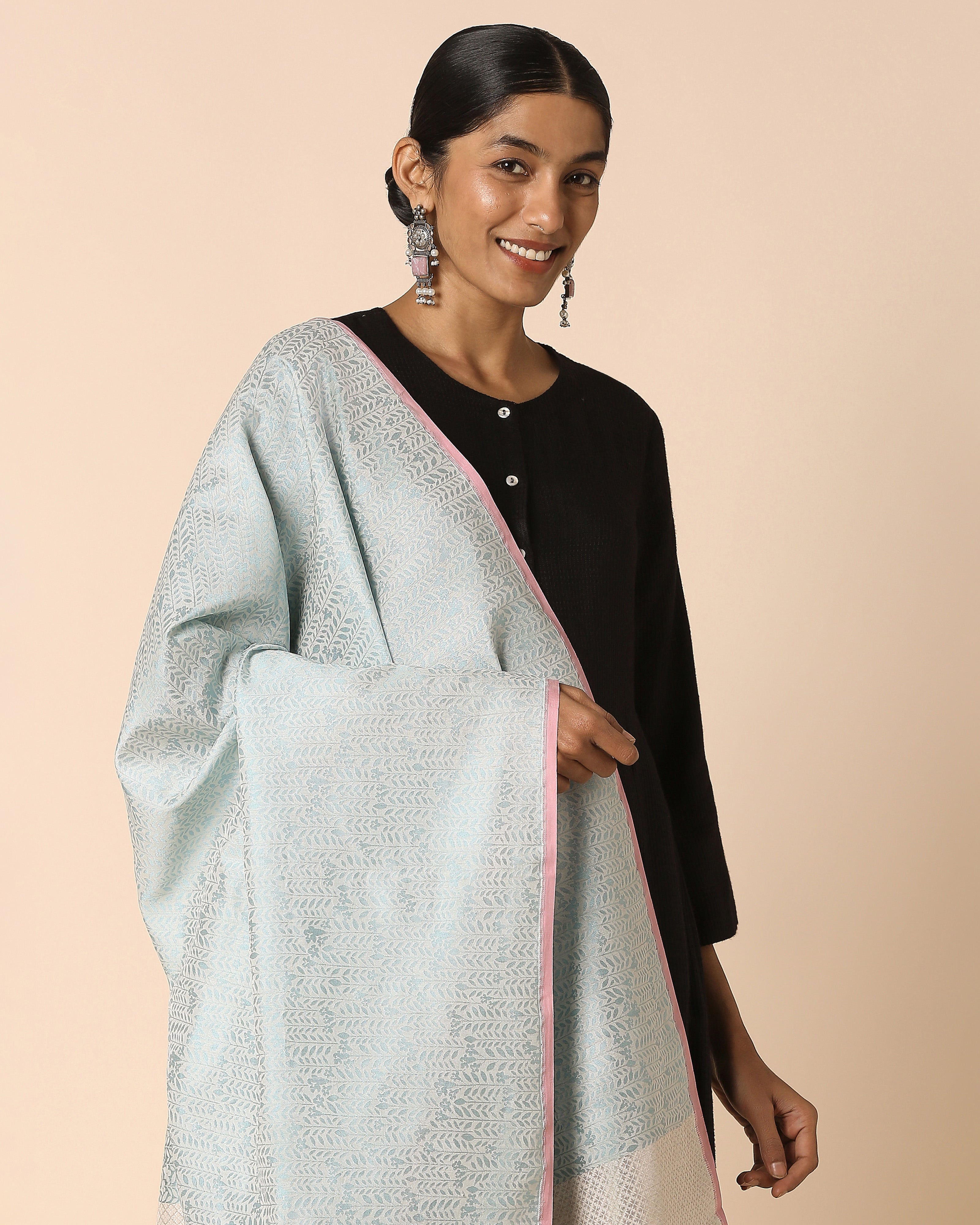 Trayi Banarasi Cutwork Silk Cotton Dupatta