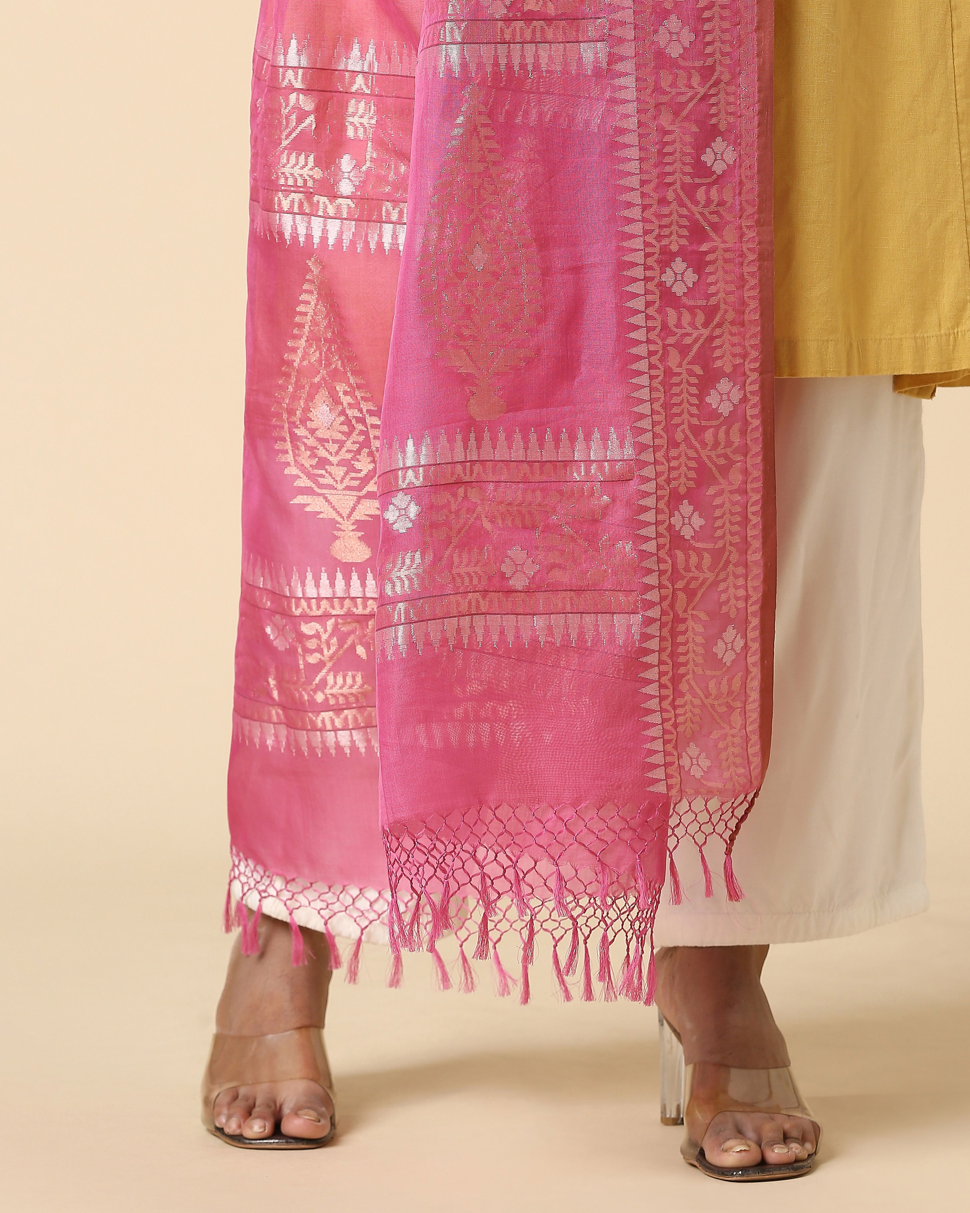Shreenika Banarasi Cutwork Cotton Dupatta