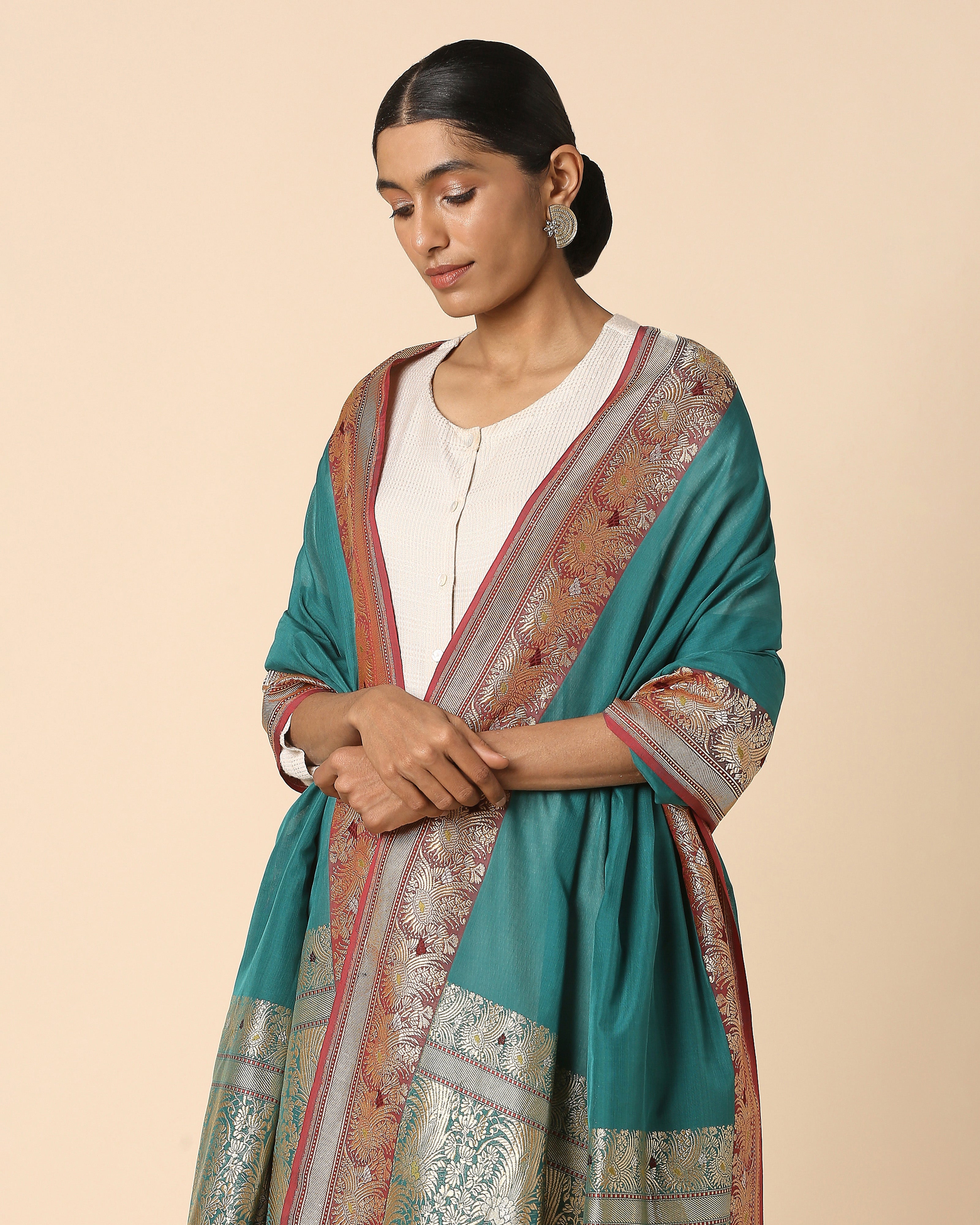 Mandara Banarasi Kadwa Cotton Dupatta