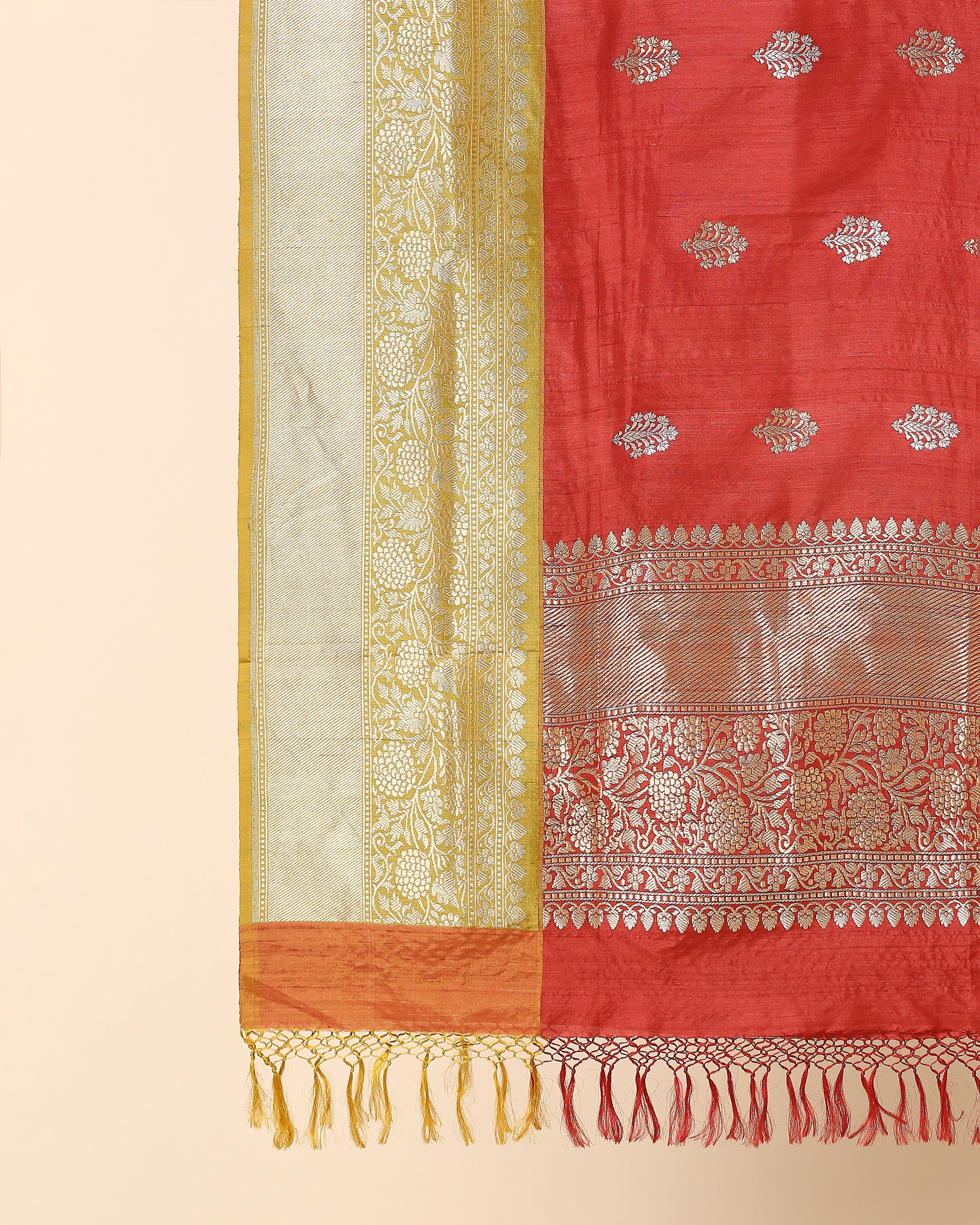 Sarva Banarasi Kadwa Silk Dupatta