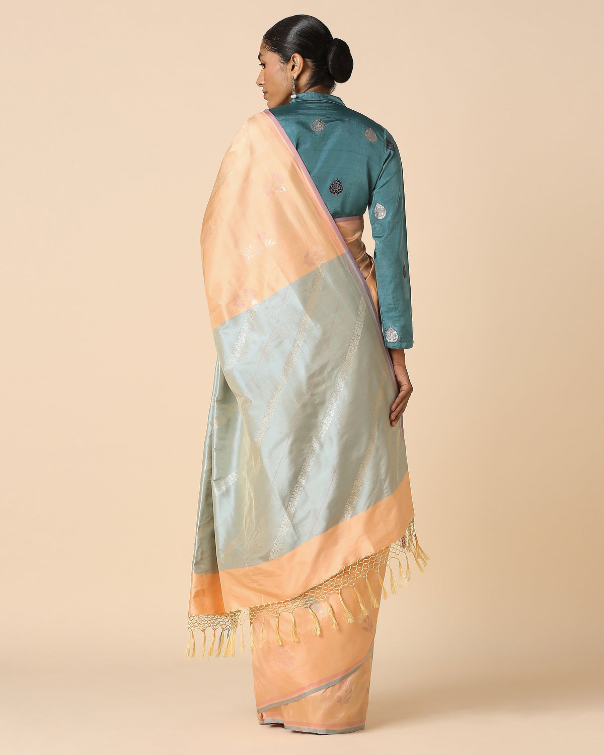 Amazni Banarasi Jamdani Silk Saree
