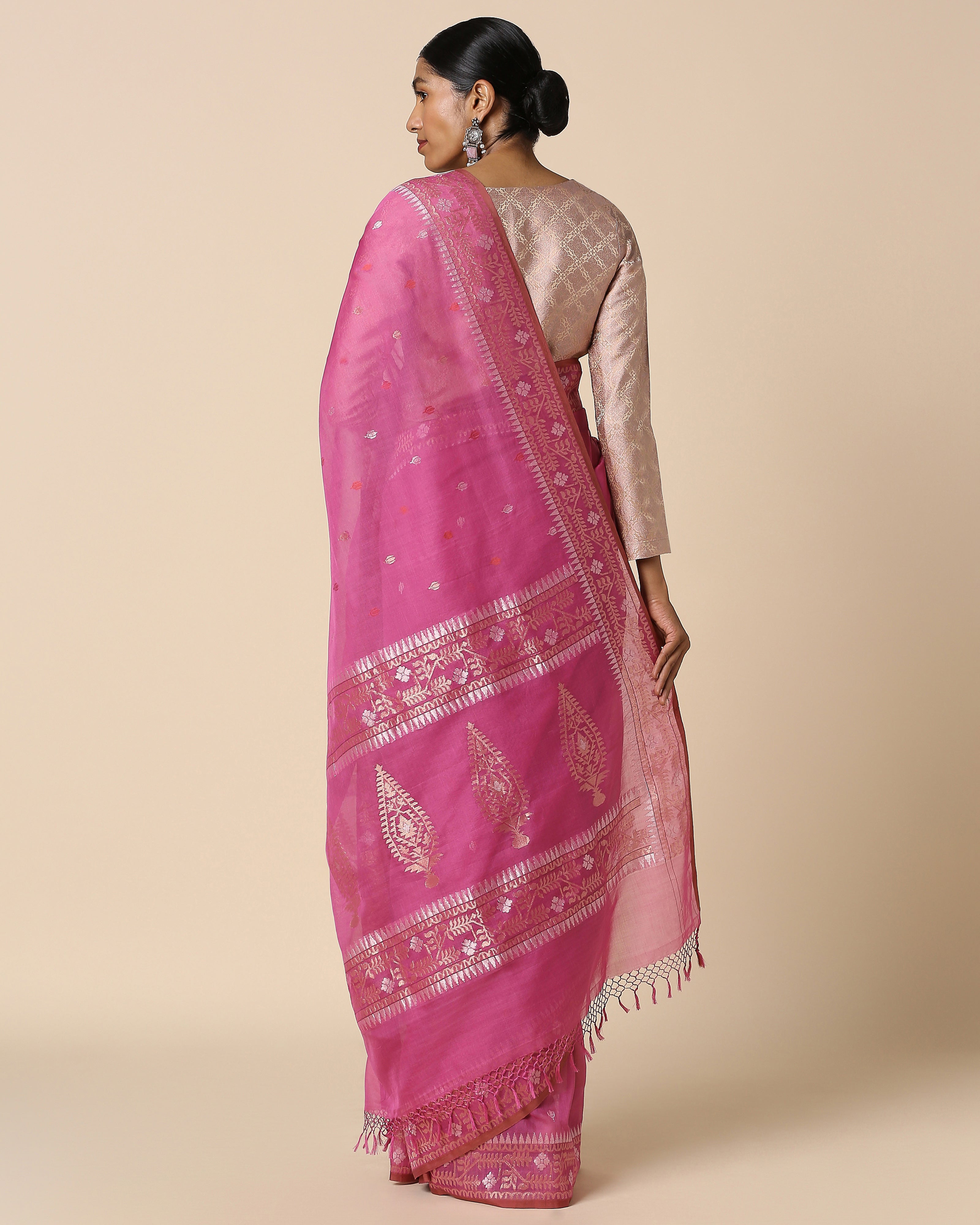 Shreenika Banarasi Kadwa Cotton Saree