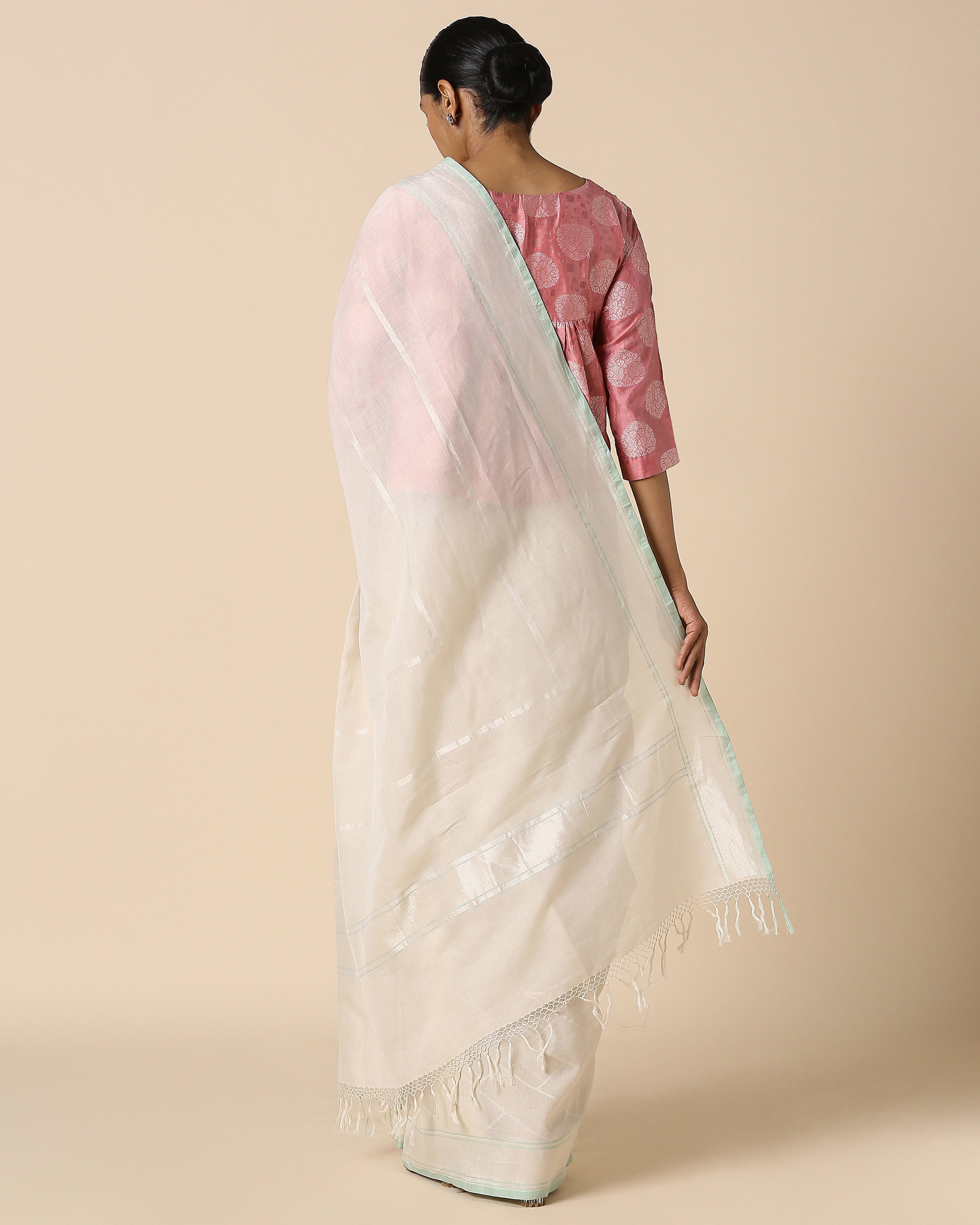 Nuvia Banarasi Jamdani Cotton Saree