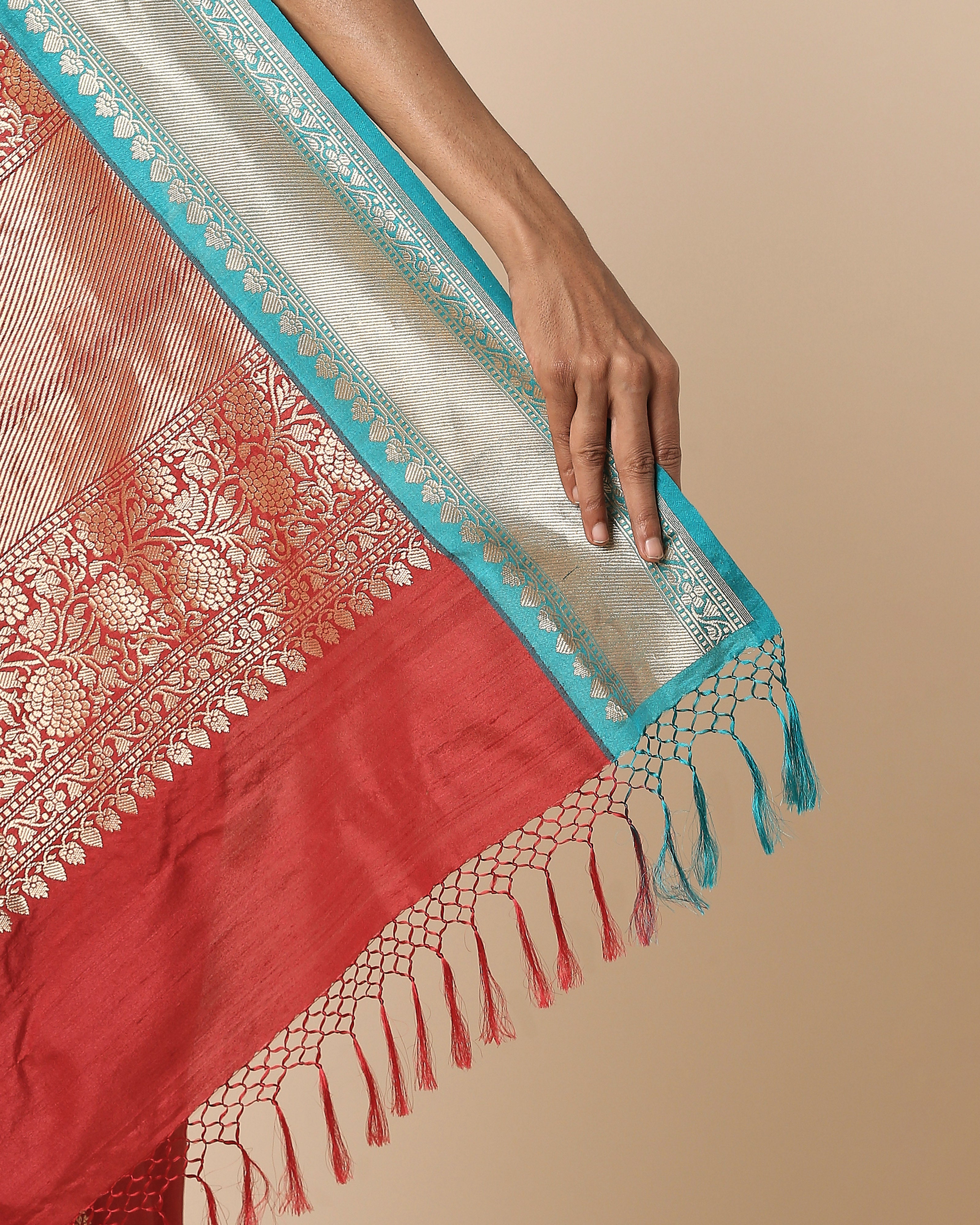 Sarva Banarasi Kadwa Silk Saree