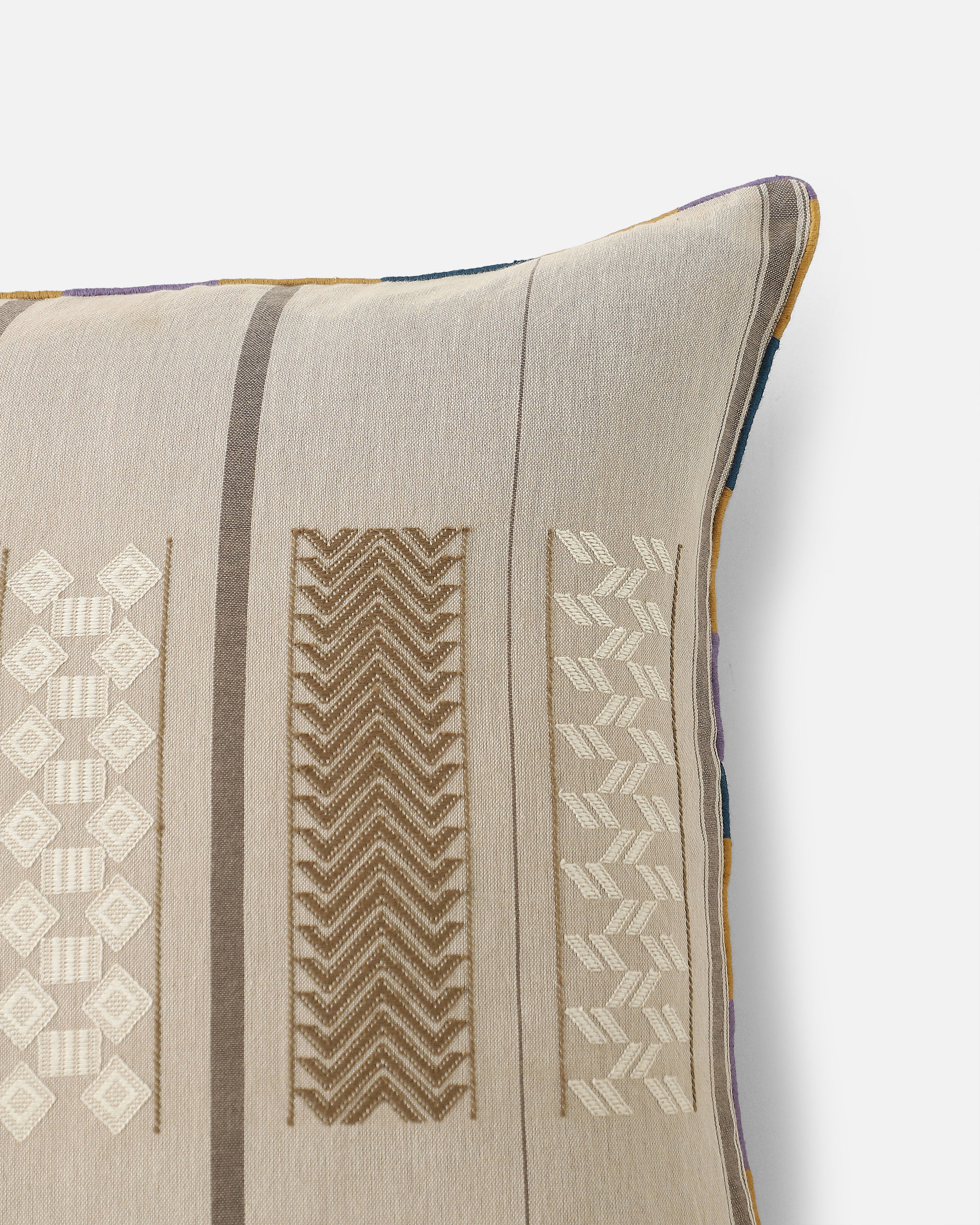 Beenu Bhujodi Extra Weft Cotton Cushion Cover