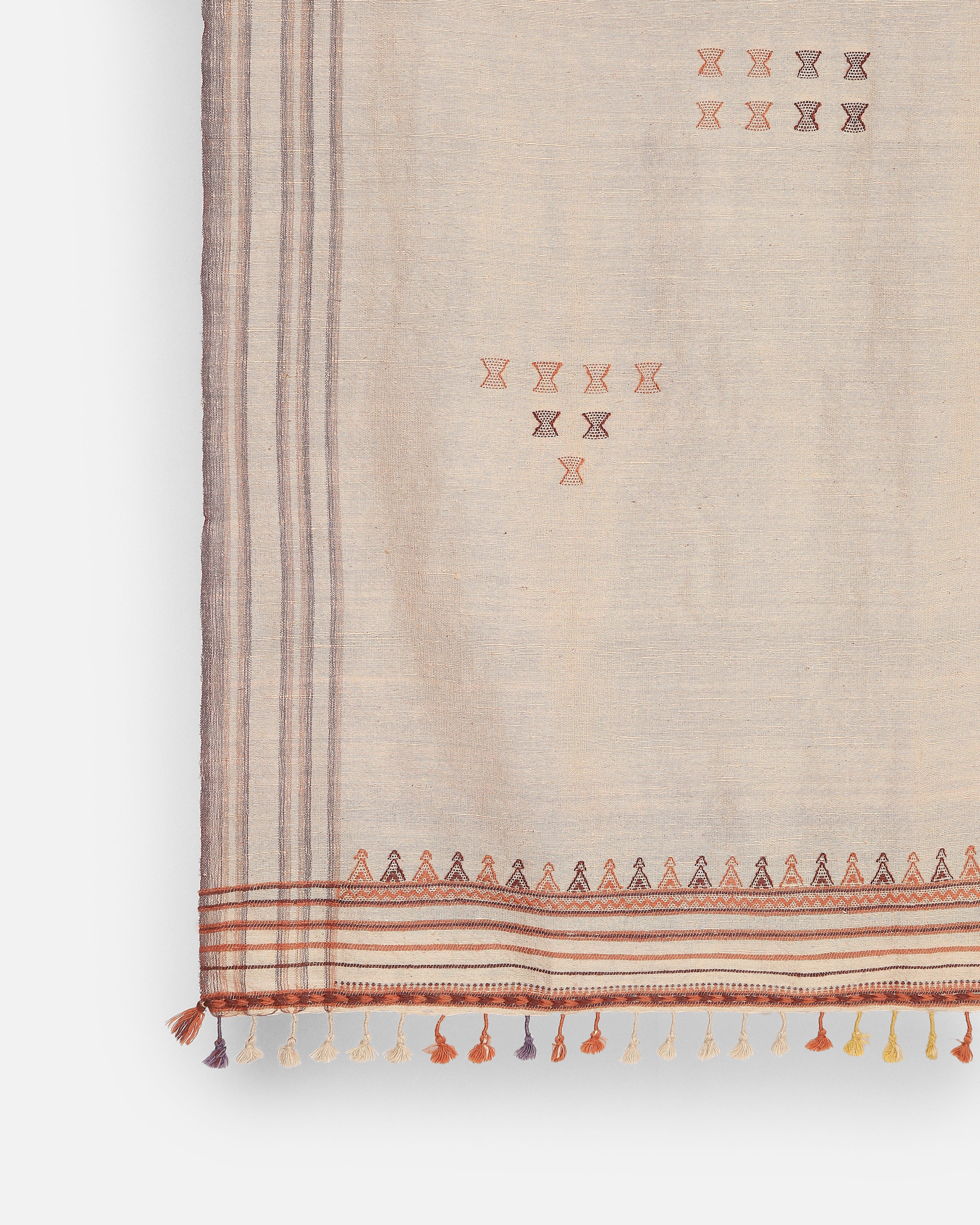 Jayy Bhujodi Extra Weft Woolen Throw