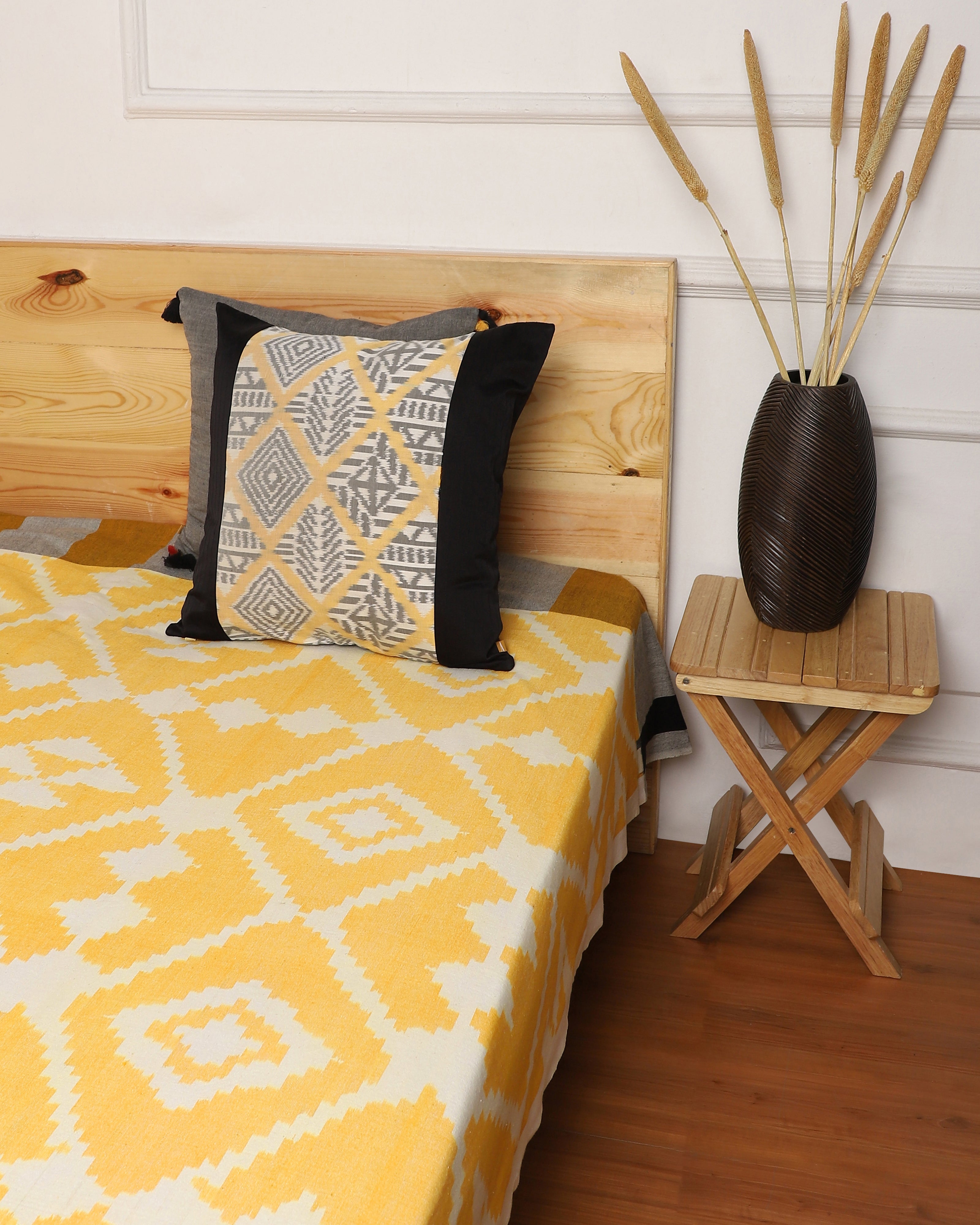 Shyla Warp Ikat Cotton Bed Cover - Medium Yellow