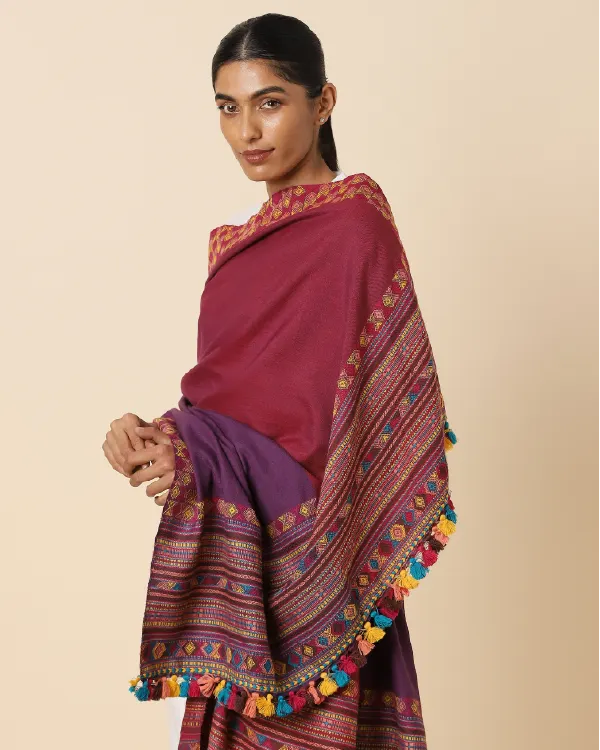 SHAWLS